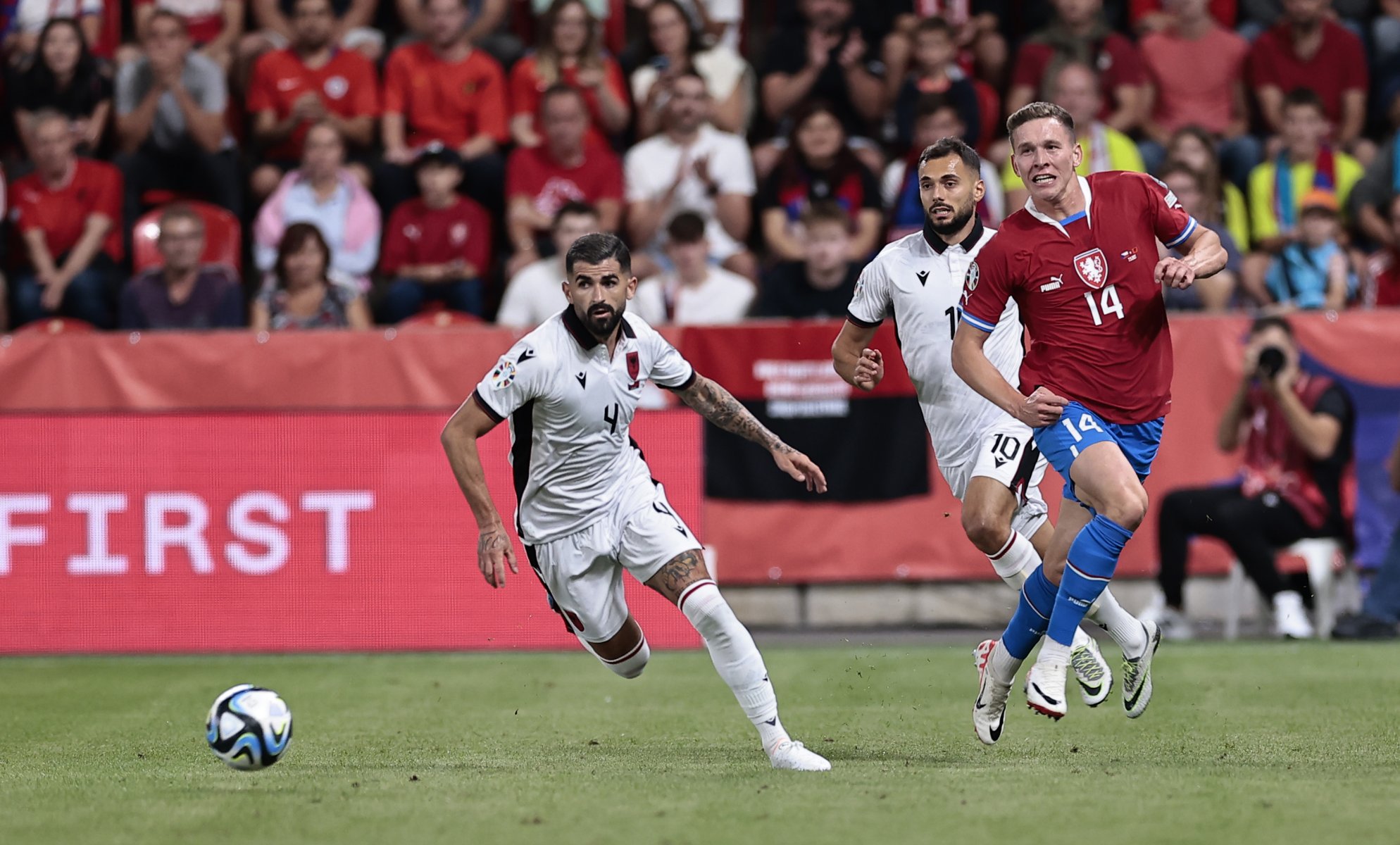 Kvalifikace na Euro 2024: Česko čeká důležitý zápas na horké albánské půdě