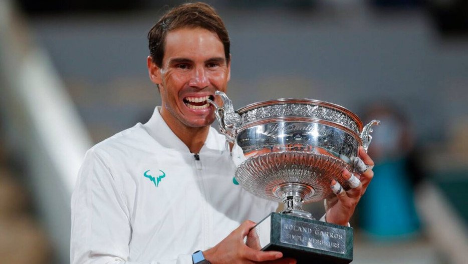 Roland Garros 2020: program, pavouk, výsledky - Famózní Nadal nedal Djokovičovi šanci a z Paříže si odváží 13. pohár pro vítěze Roland Garros!