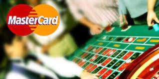 Kreditní a debetní karty pro online casino platbu