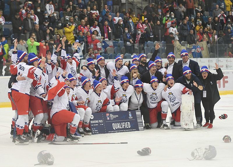 České hokejistky slaví historický postup na olympijské hry