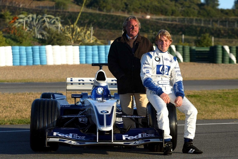 Nico a Keke Rosbergovi po Nicově testování Formule 1 v prosinci roku 2003