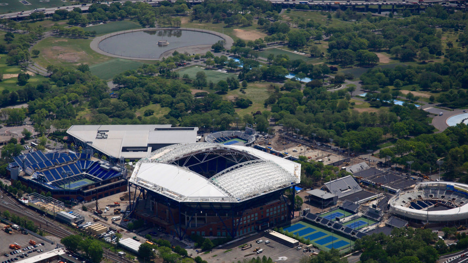 Pohled na USTA Billie Jean King National Tennis Centre